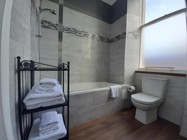 A Two Bedroom Apartment - Victorian Villa At 8 Priestfield Road Edinburgh Dış mekan fotoğraf